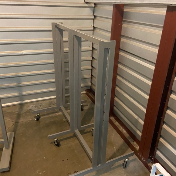 Racks - Picture 3 of 6